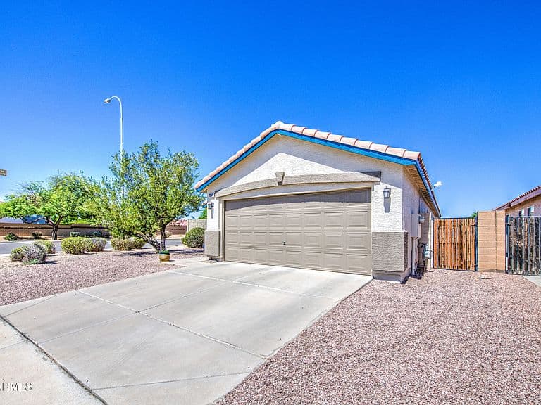 2256 E HAWKEN Way photo 3