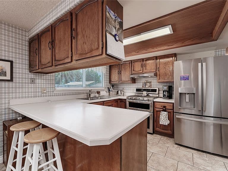 6248 Victoria Ln photo 5