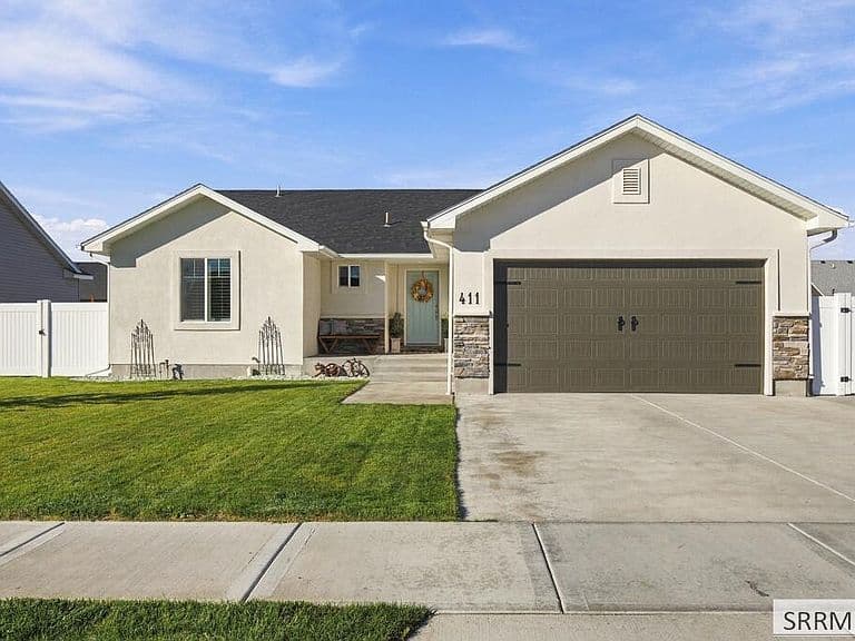 411 Rock Hill Ln photo 1
