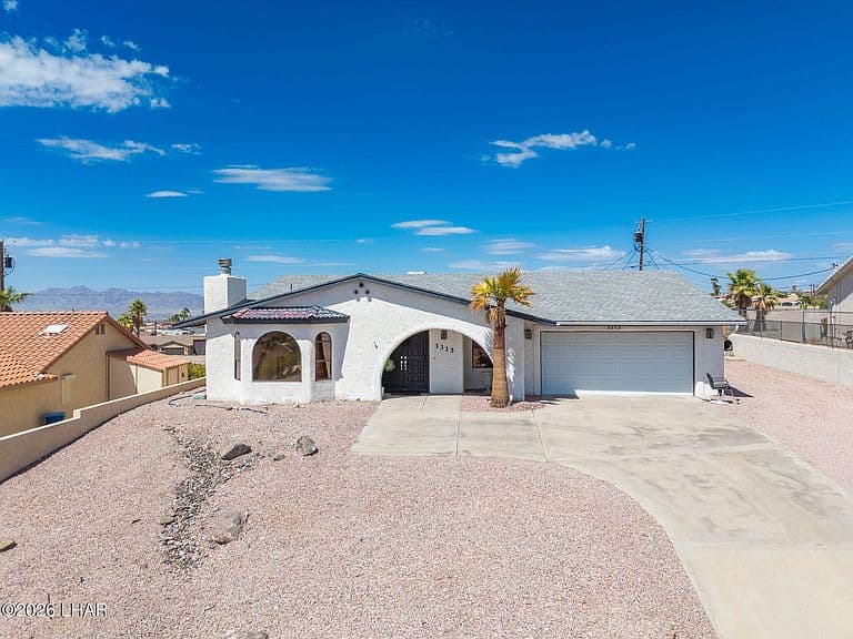 3313 Sand Piper Dr photo 2