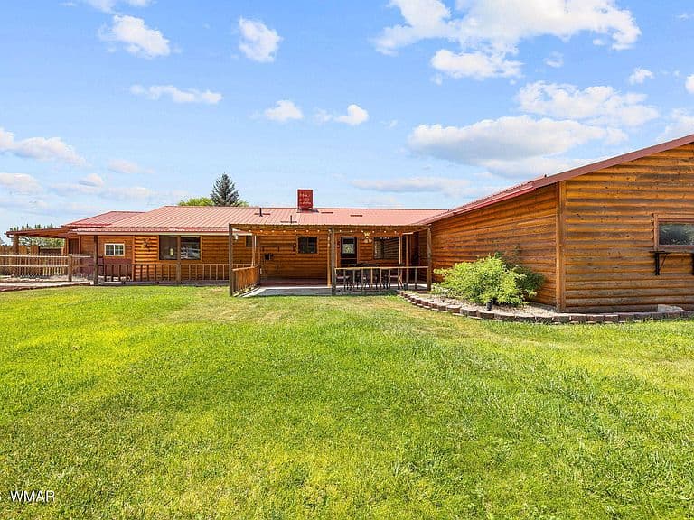7131 White Gate Way photo 2