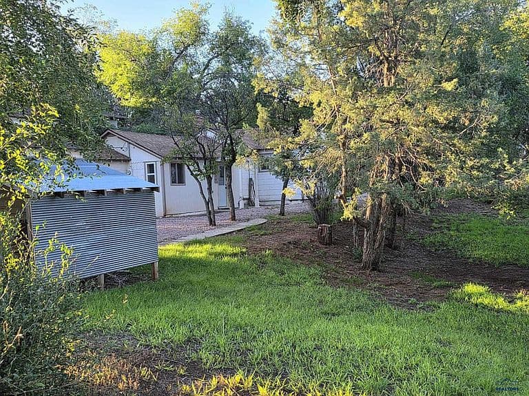 2317 Wilson Ave photo 3