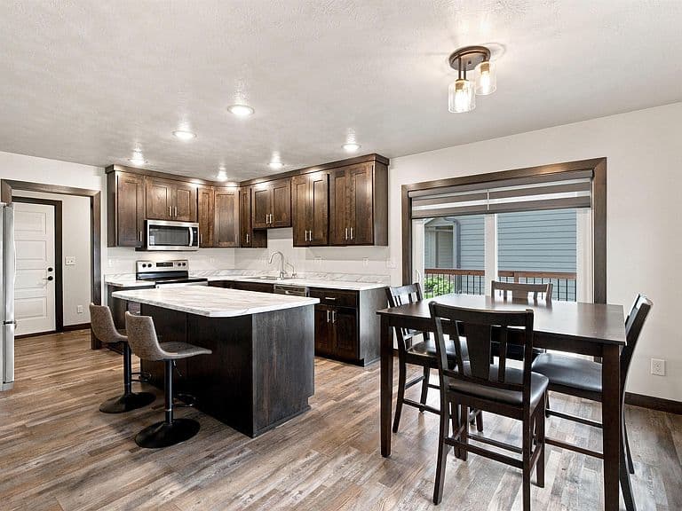 3904 S Catcher Ct photo 2