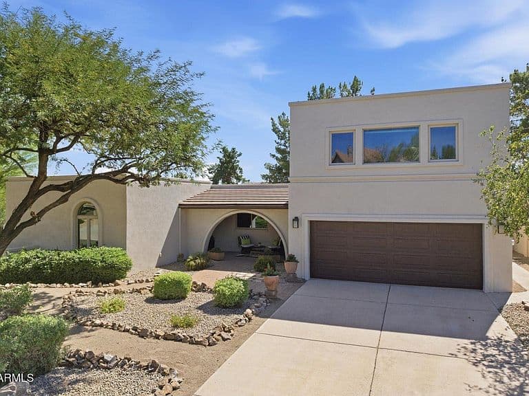 15811 E RICHWOOD Avenue photo 2