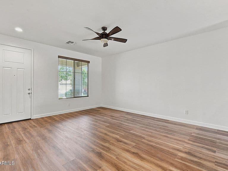 17941 W Tina Lane photo 5