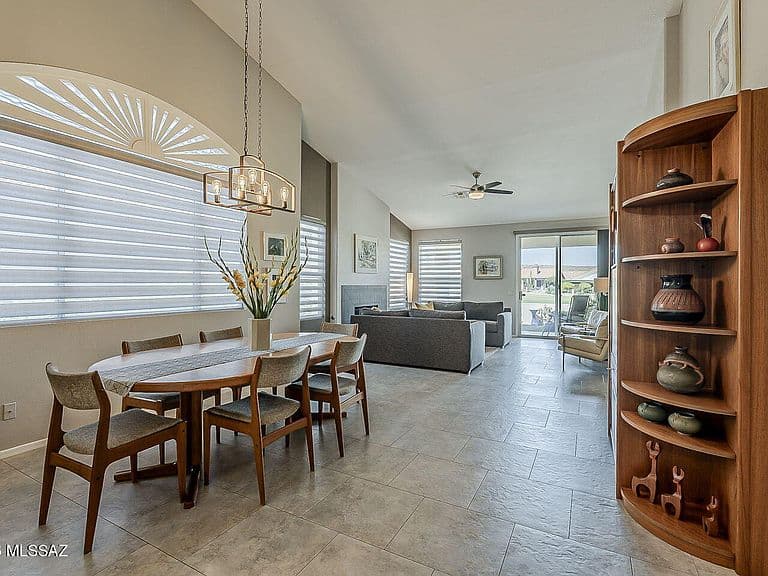 64528 E Wind Ridge Cir photo 2