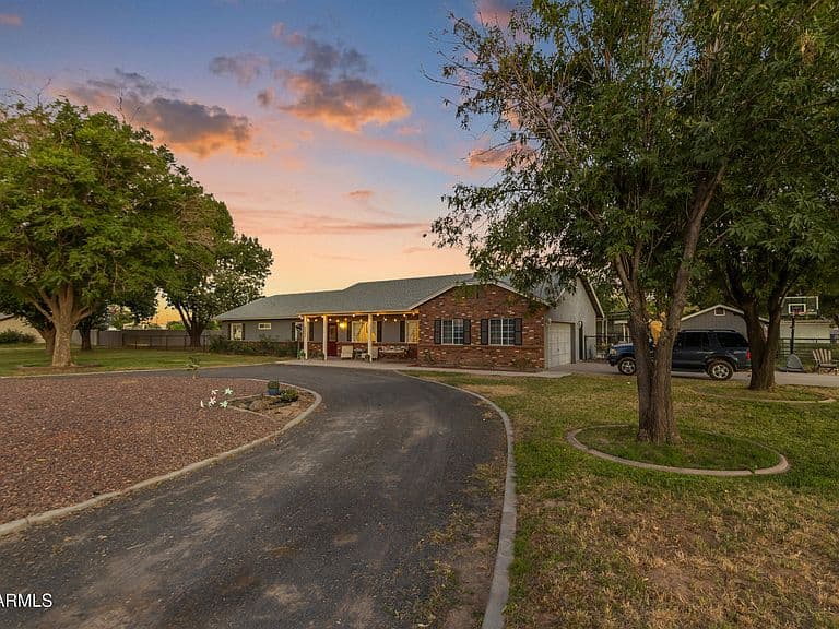 26213 S GRAPEFRUIT Drive photo 4