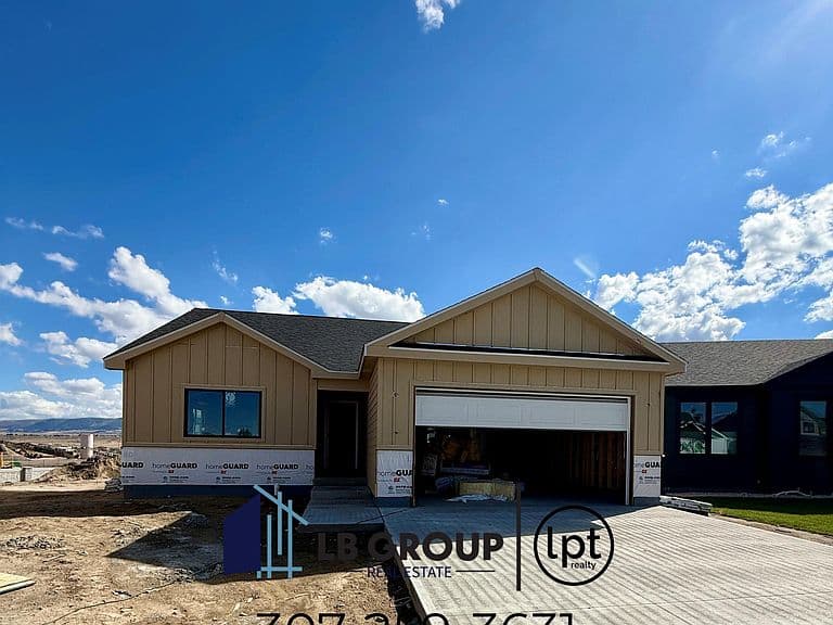 4548 Shale Cir photo 1