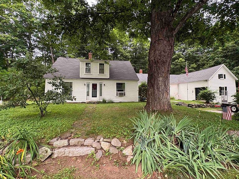 111 Barton Corner Road photo 1