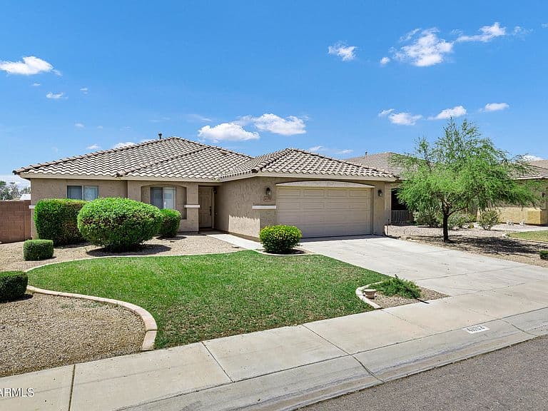 41192 N VINE Avenue photo 3