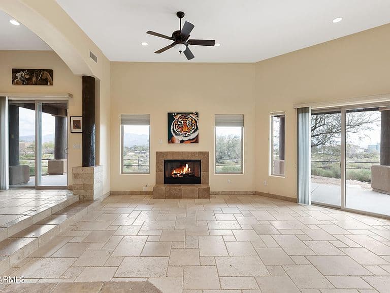 29015 N 168th St photo 2