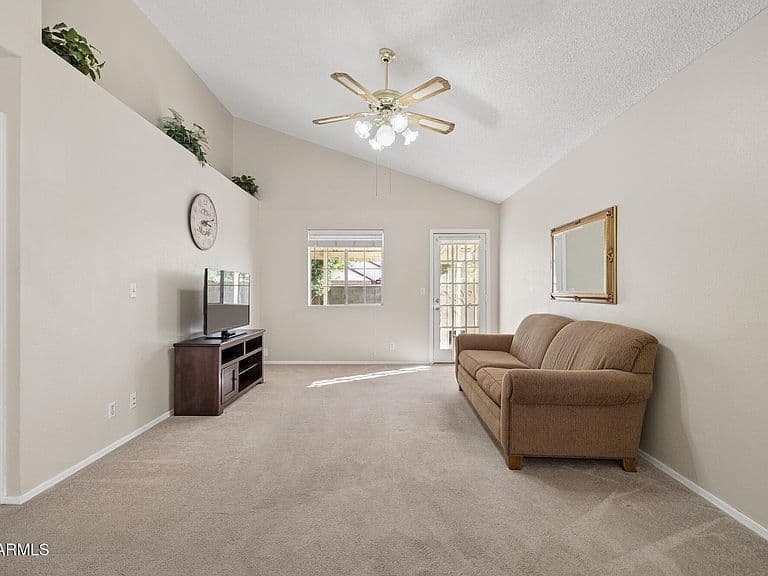 3134 E MCKELLIPS Road #125 photo 3