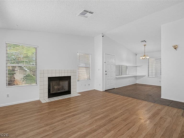 4030 Bright Star Ct photo 4
