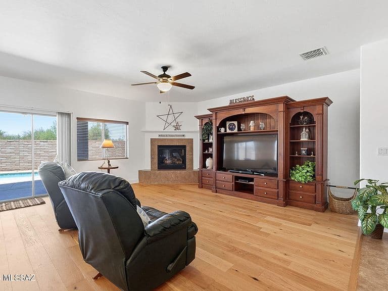 8021 N Lime Star Dr photo 2