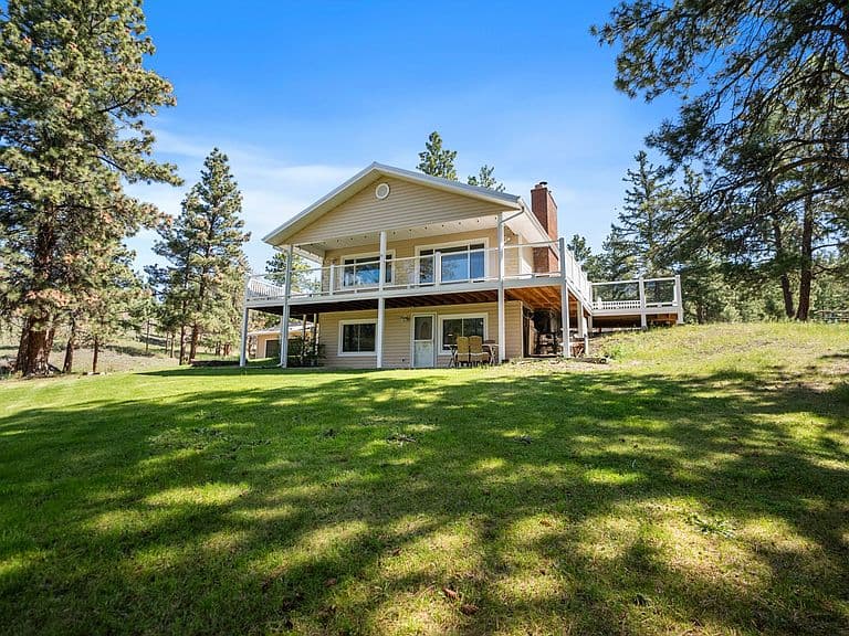6155 Scott Ln photo 1