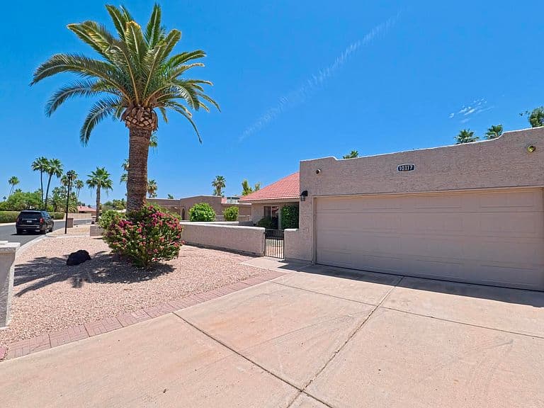 10117 E CHESTNUT Drive photo 5