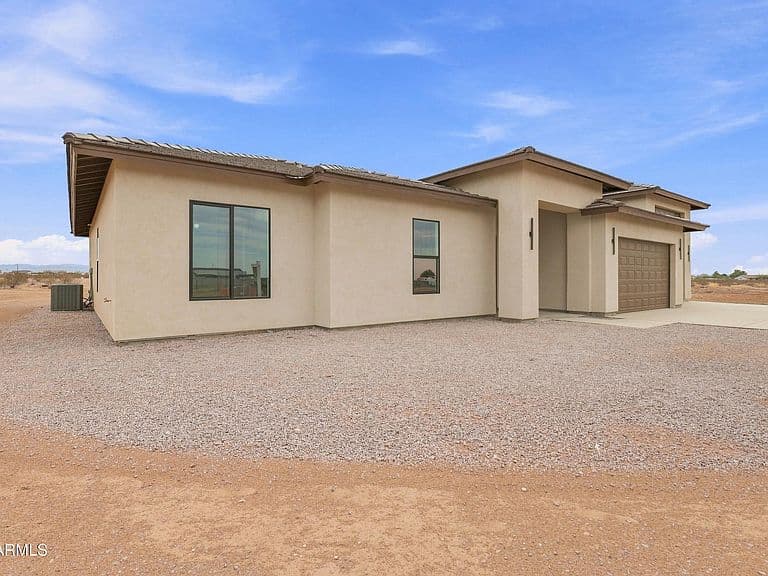 22244 W ROY ROGERS Road photo 3