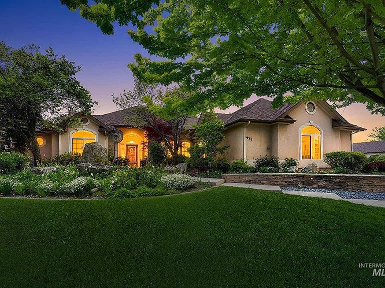 5065 N Golden View Ct photo 2