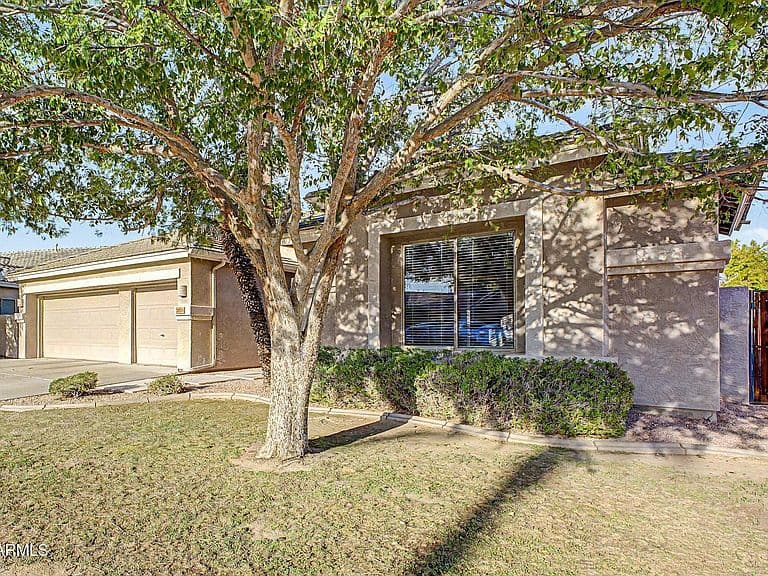 25203 N 42ND Avenue N photo 3