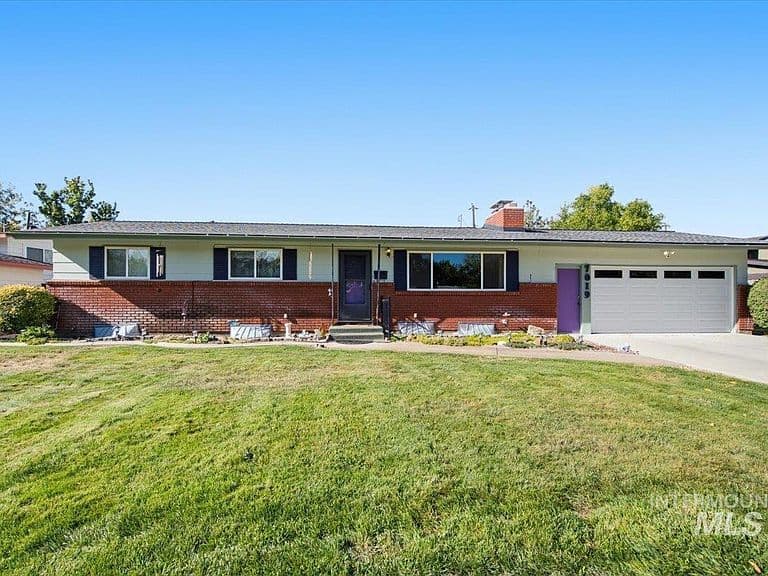 7019 W Rosewood Dr photo 3