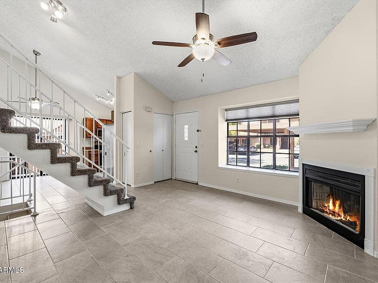 3491 N ARIZONA Avenue #71 photo 1