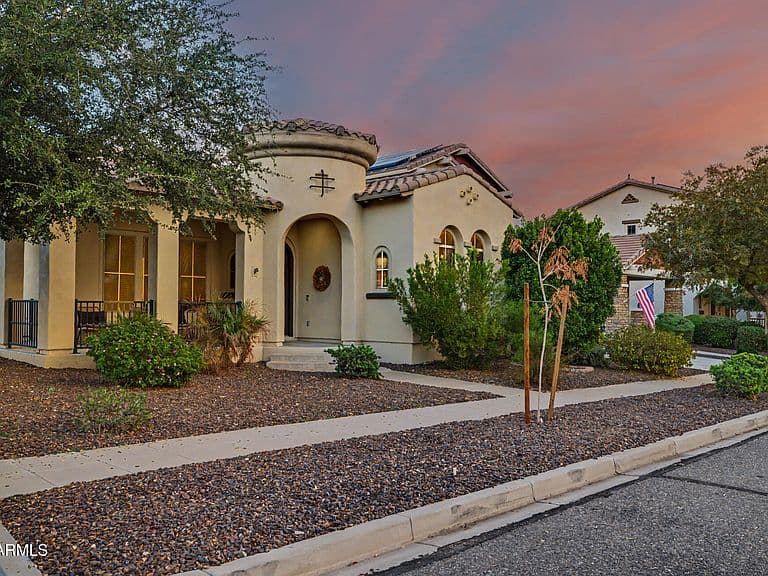 15480 W CORRINE Drive photo 2