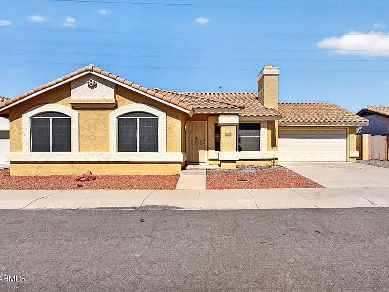 836 E AUDREY Lane photo 1