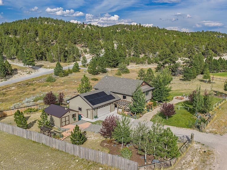 5345 Stallion Ridge Dr photo 2
