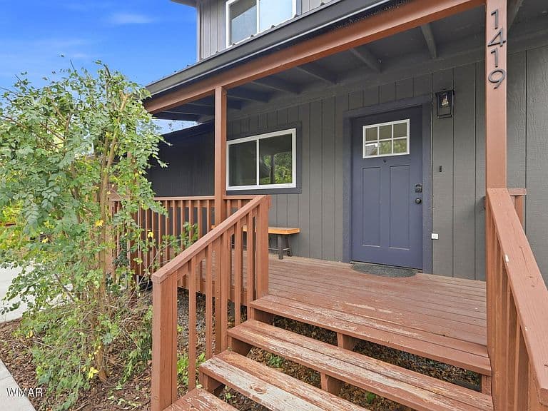 1419 W Navajo Ln photo 5