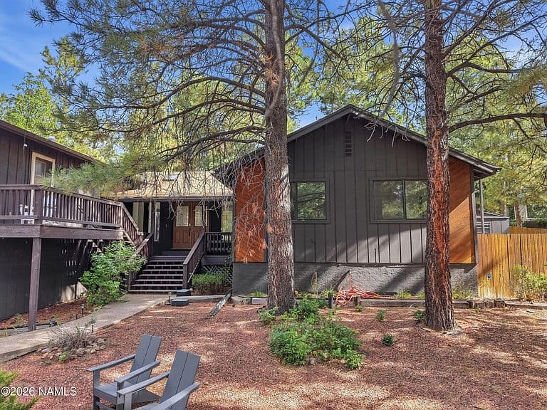 3500 N Monte Vista Dr photo 3