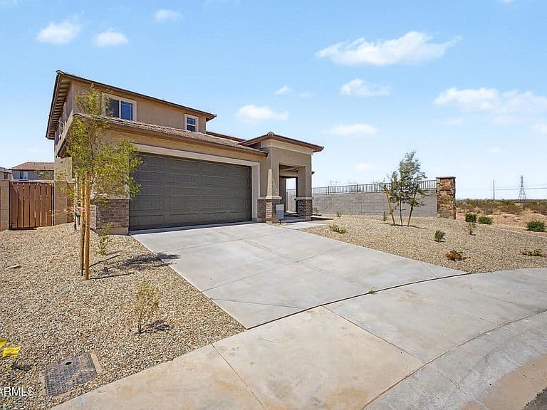 20682 N 225TH Drive photo 2