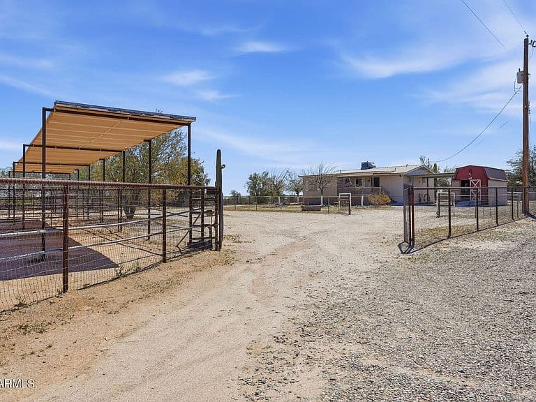 13301 N BETTY ANGEL Way photo 2