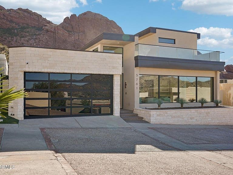 5761 N ECHO CANYON Circle photo 1