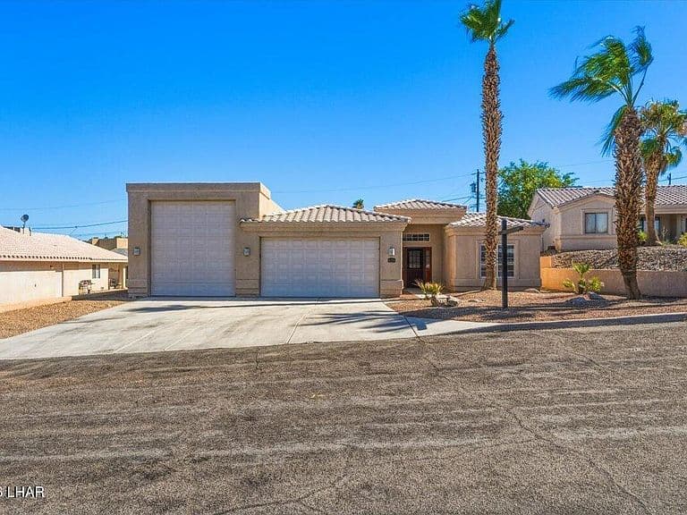620 Stone Acre Dr photo 3