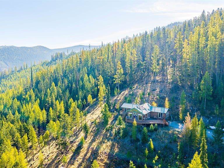 2066 Emmons Creek Rd photo 2