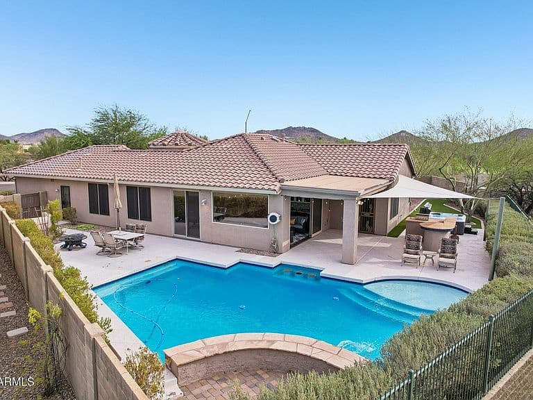 2656 W COYOTE CREEK Court photo 1