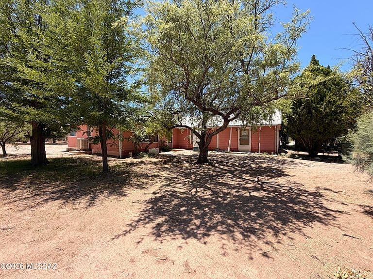 221 W Patton St photo 1