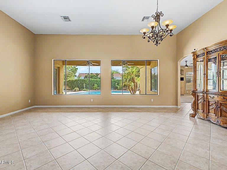 2089 E PARK Avenue photo 5