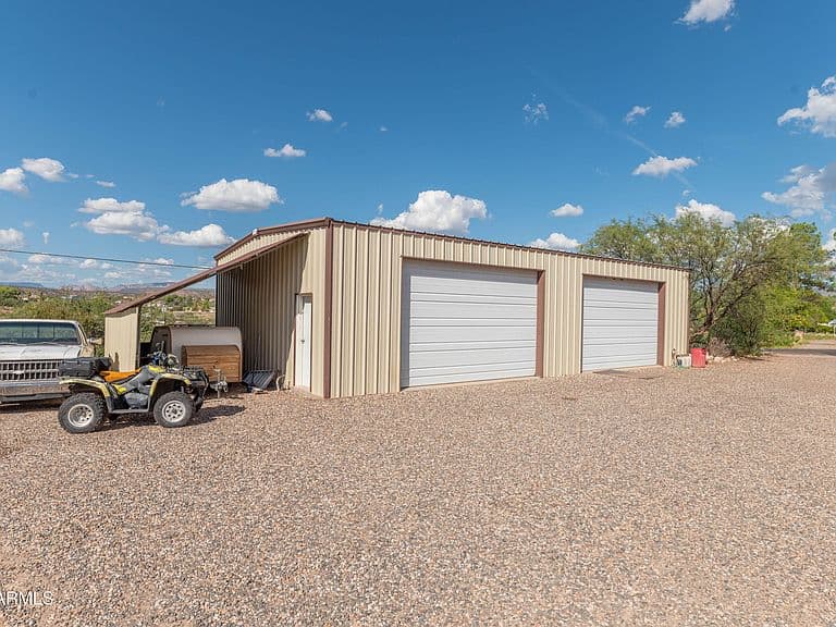 3510 Maybe Manana Way photo 2