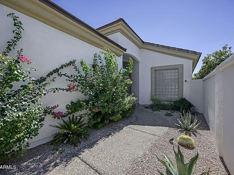 11803 E TERRA Drive photo 3