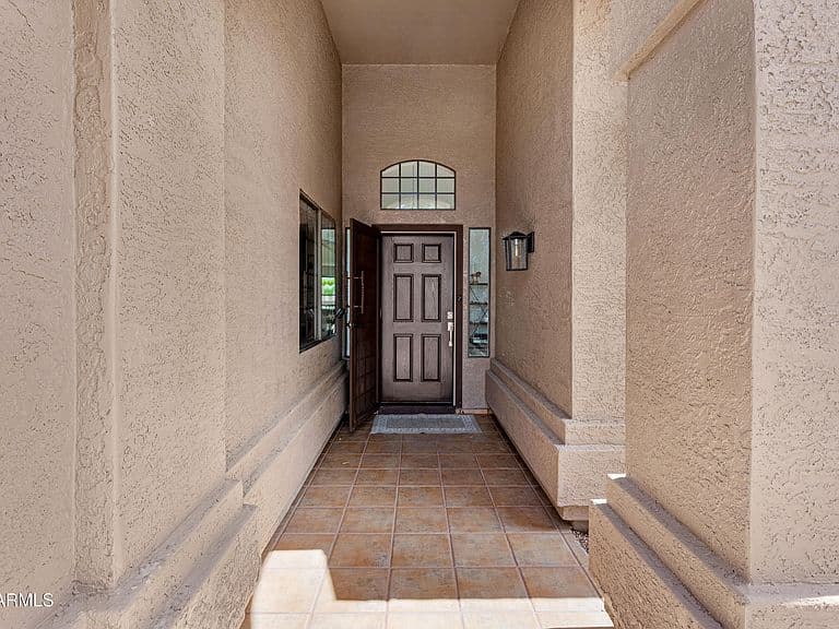 8803 E FAIRWAY Boulevard photo 4
