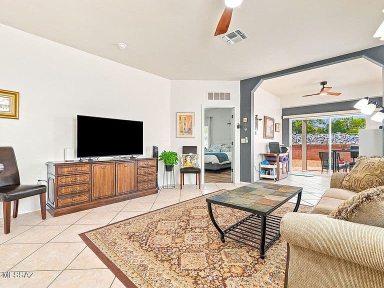 227 N Running Spring Dr photo 5