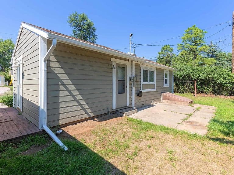320 Basham Rd photo 5