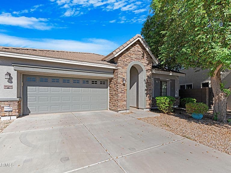 21346 N KLOCK Court photo 2