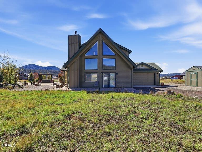 6990 Blue Mountain Trl photo 1