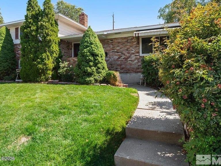 1600 Marla Dr photo 3