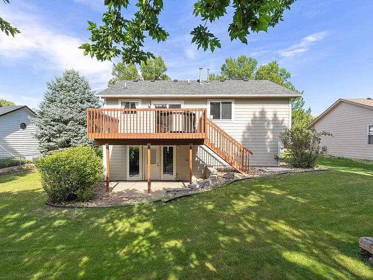 4011 Maple Ave photo 4