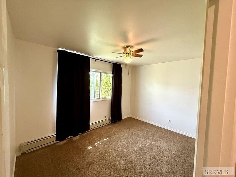 1125 Bower Dr photo 4