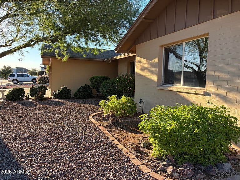 5404 W ACAPULCO Lane photo 3