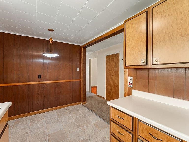 149 Woodlawn Road photo 5